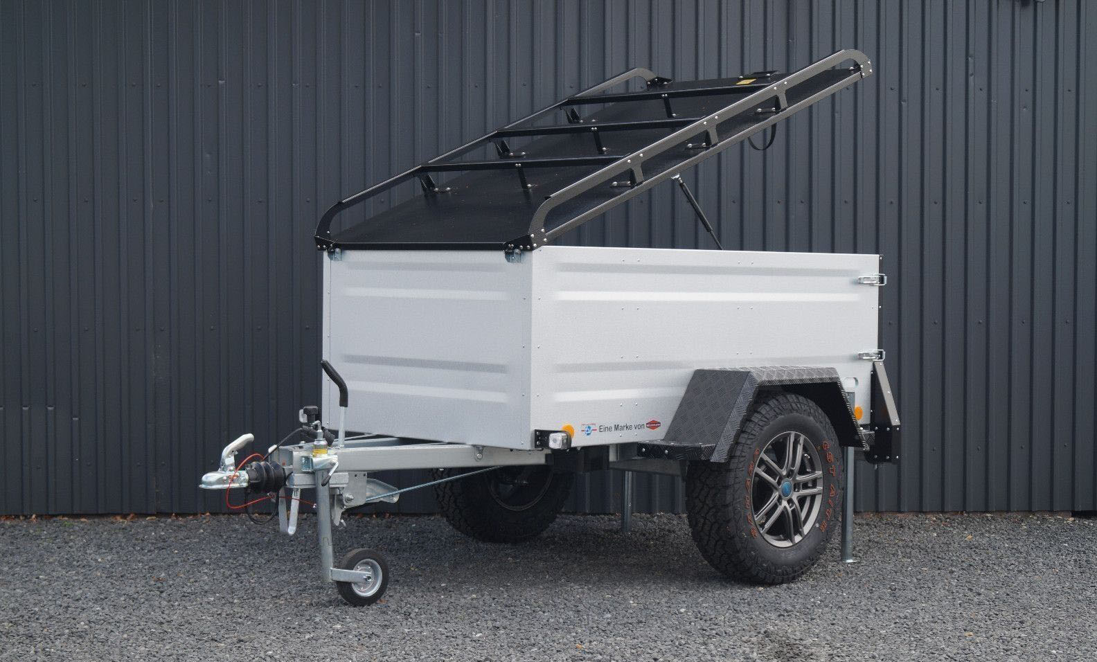 Campingový Přívěs OFFROAD Bržděný 1300Kg - Prodloužený